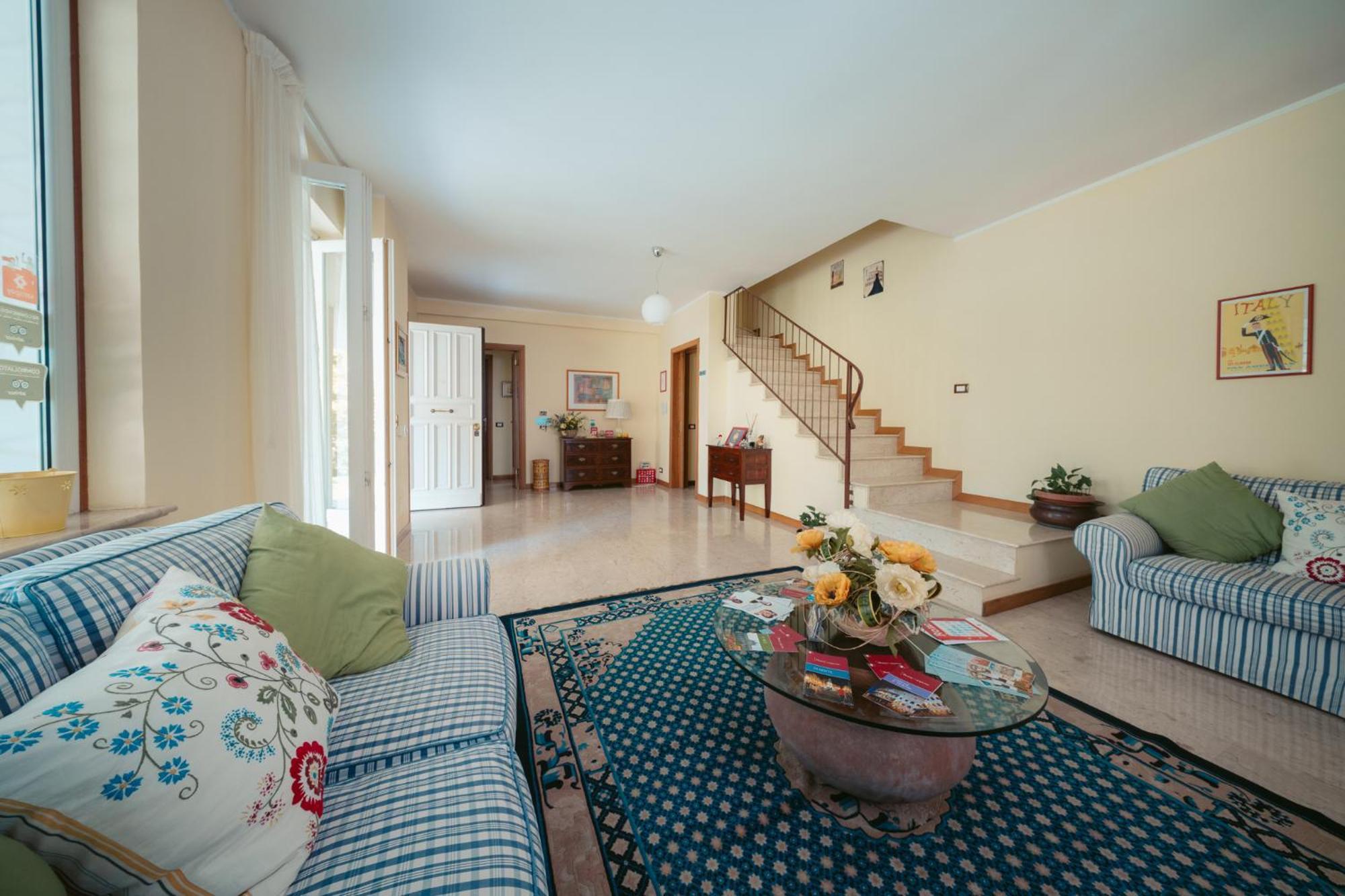 Inn Rome B&B *